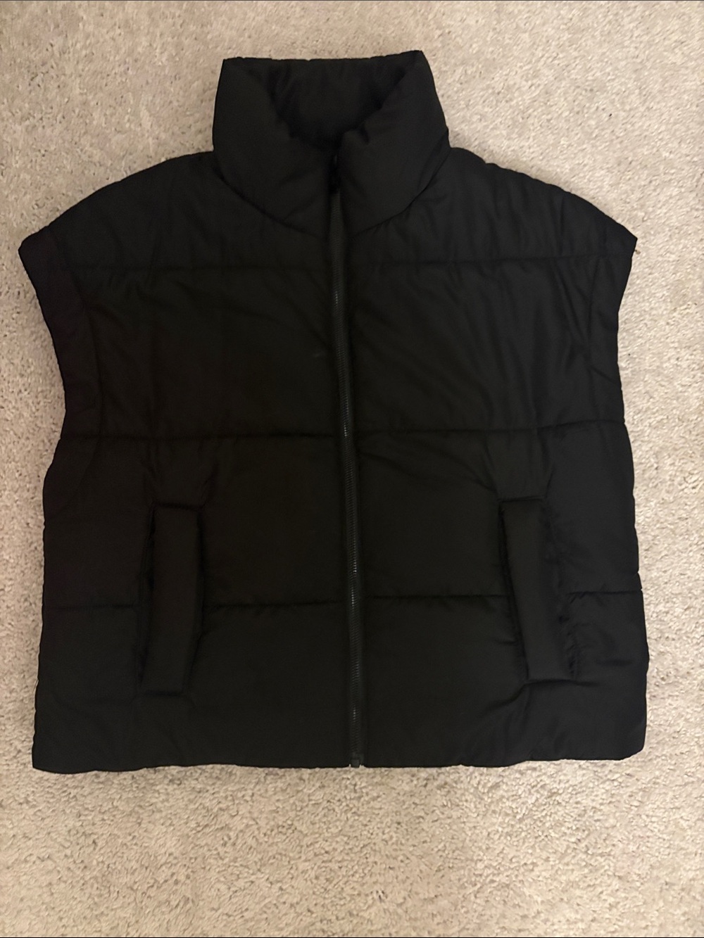 Women's Black Puffer Vest Jacket - Sleeveless Zip Front